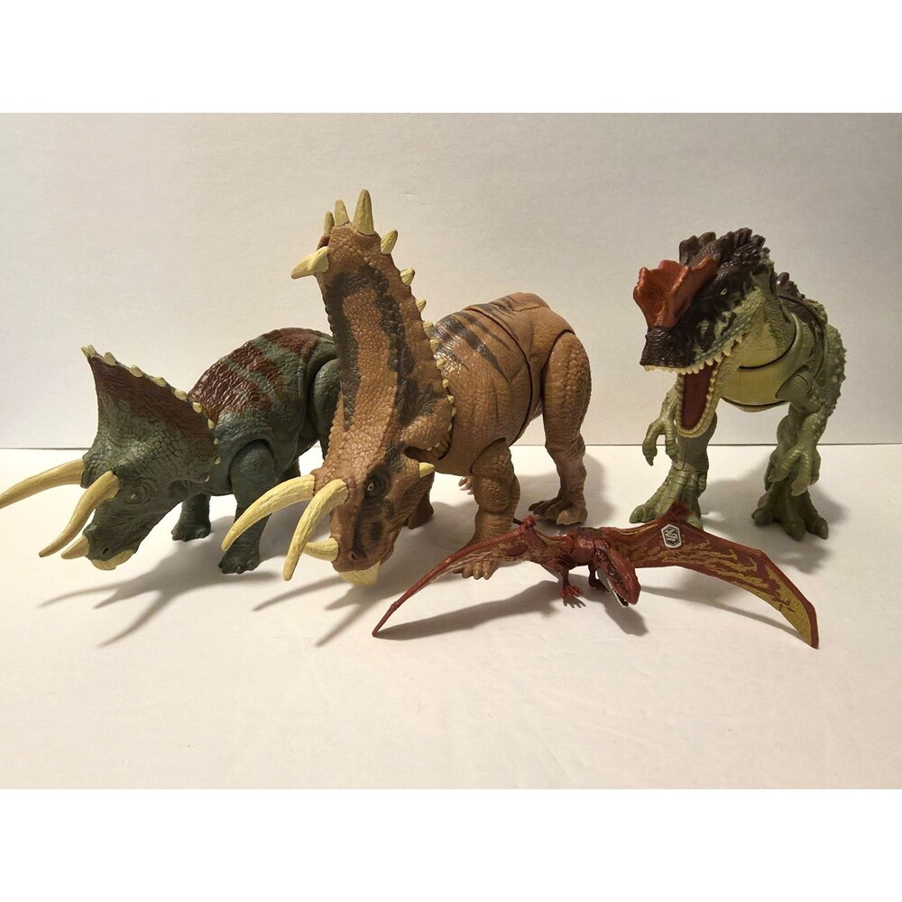 Jurassic World Dimorphodon, Pentaceratops, & Yangchunosaurus Figures 2021/2 Lot